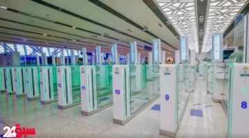المطارات السعودية تودع الإجراءات التقليدية ببوابات ذكية لإنهاء سفرك دون موظفين